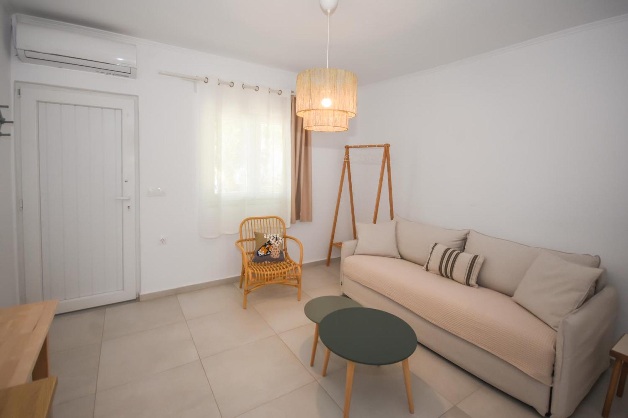 פלאסרנה Elia Apartments מראה חיצוני תמונה
