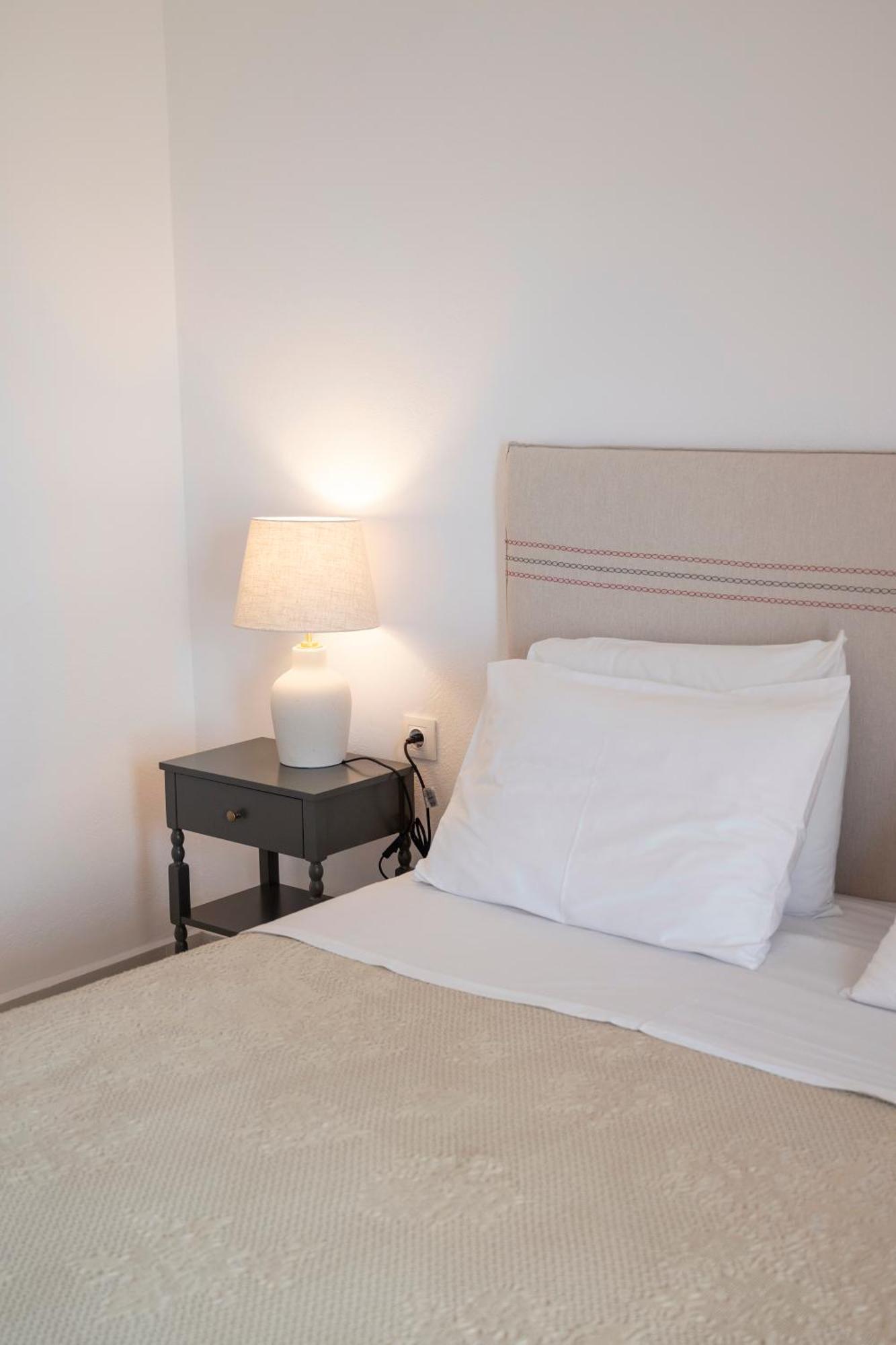 פלאסרנה Elia Apartments מראה חיצוני תמונה