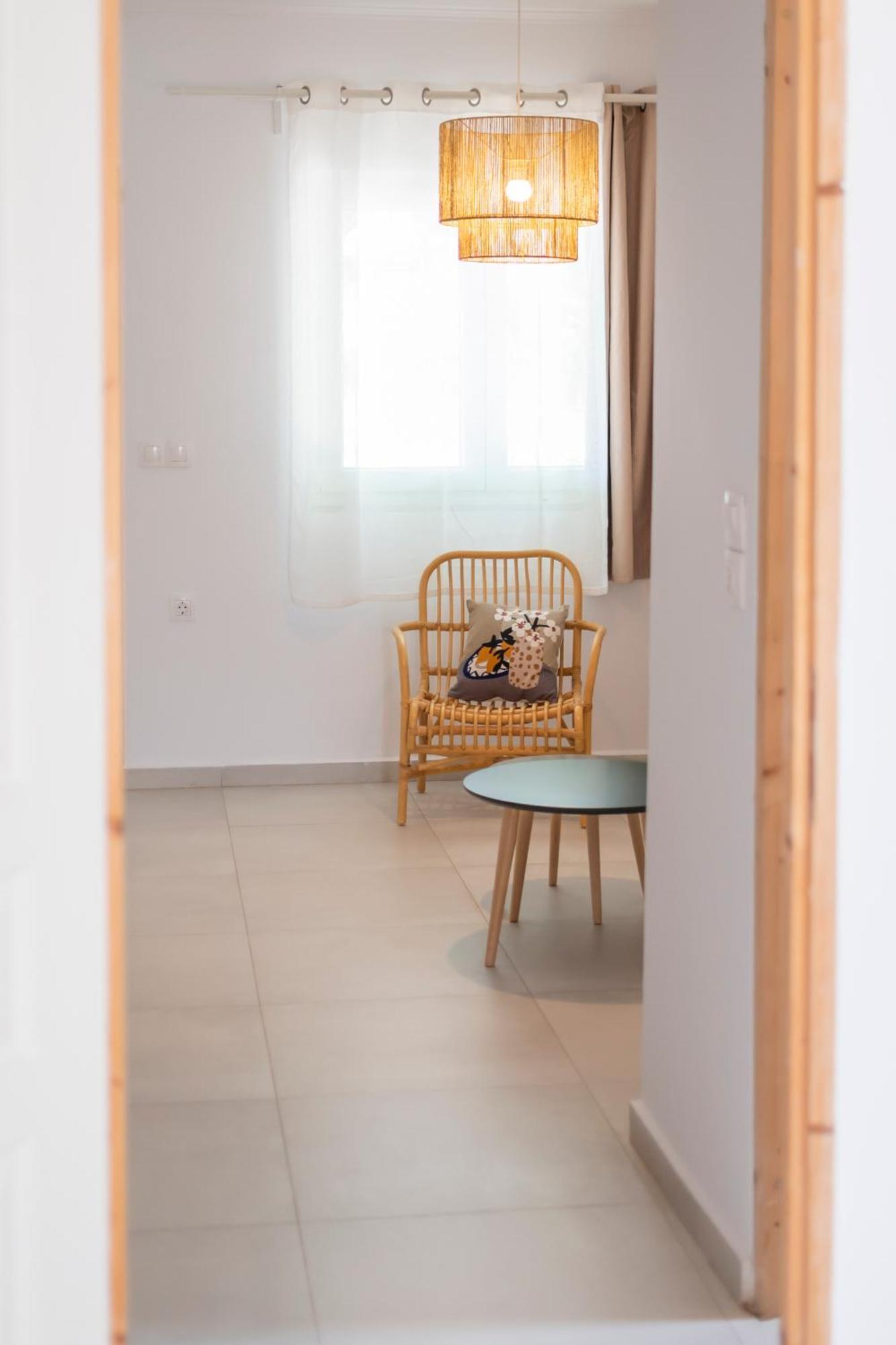 פלאסרנה Elia Apartments מראה חיצוני תמונה